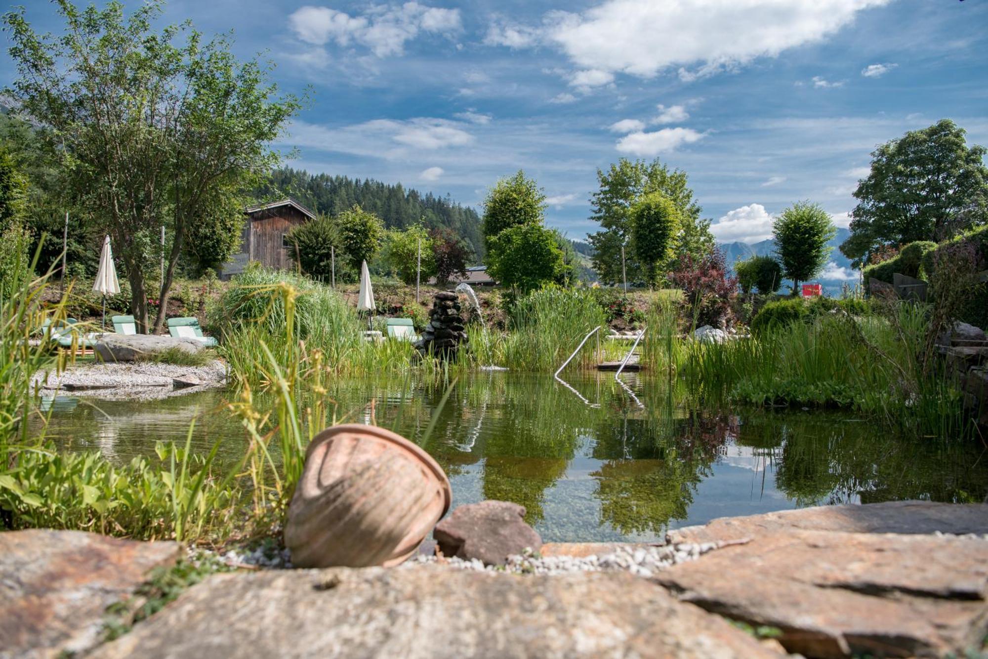 Gourmet-Hotel Gruenwald Леоганг Экстерьер фото