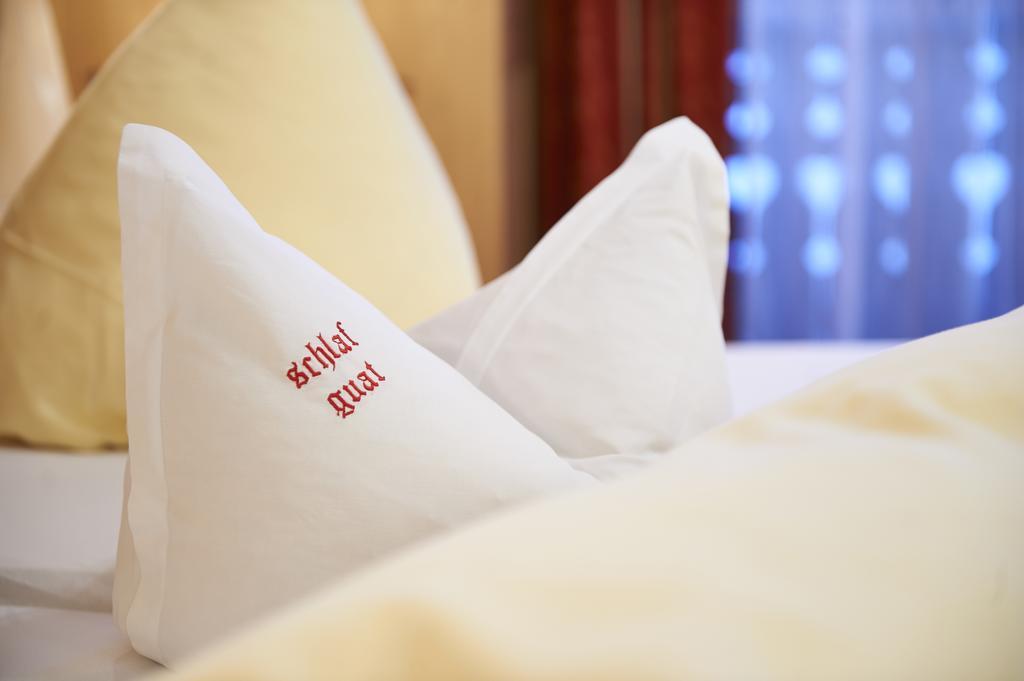 Gourmet-Hotel Gruenwald Леоганг Экстерьер фото